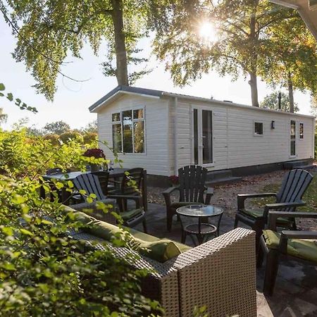6-Persoons Chalet In Voorthuizen Op De Veluweヴィラ エクステリア 写真
